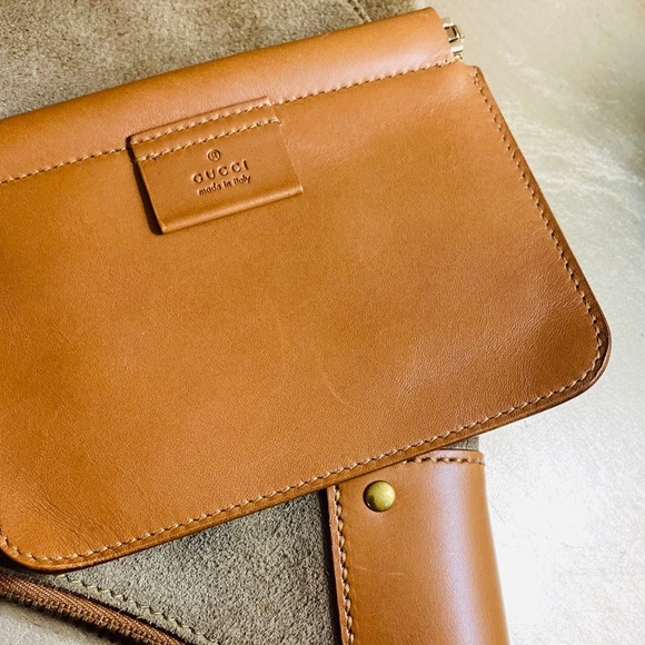 GUCCI TAN SUEDE HALF MOON CRESCENT HOBO BAG - Picture 4 of 9